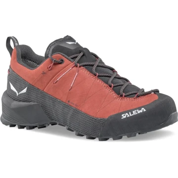 Кросівки Salewa Wildfire Leather 2 GTX Wmn жіночі 1981 темно-коралові
